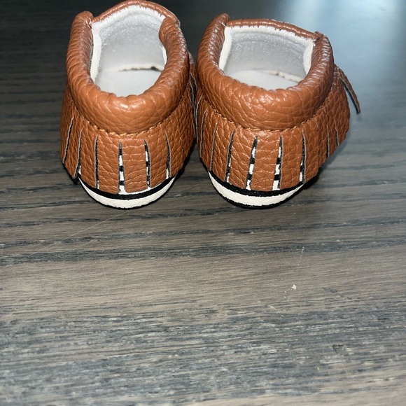 Sweet N Swag Baby fringe Moccasins 0-4 months (Size 1) NWOT - Picture 4 of 5